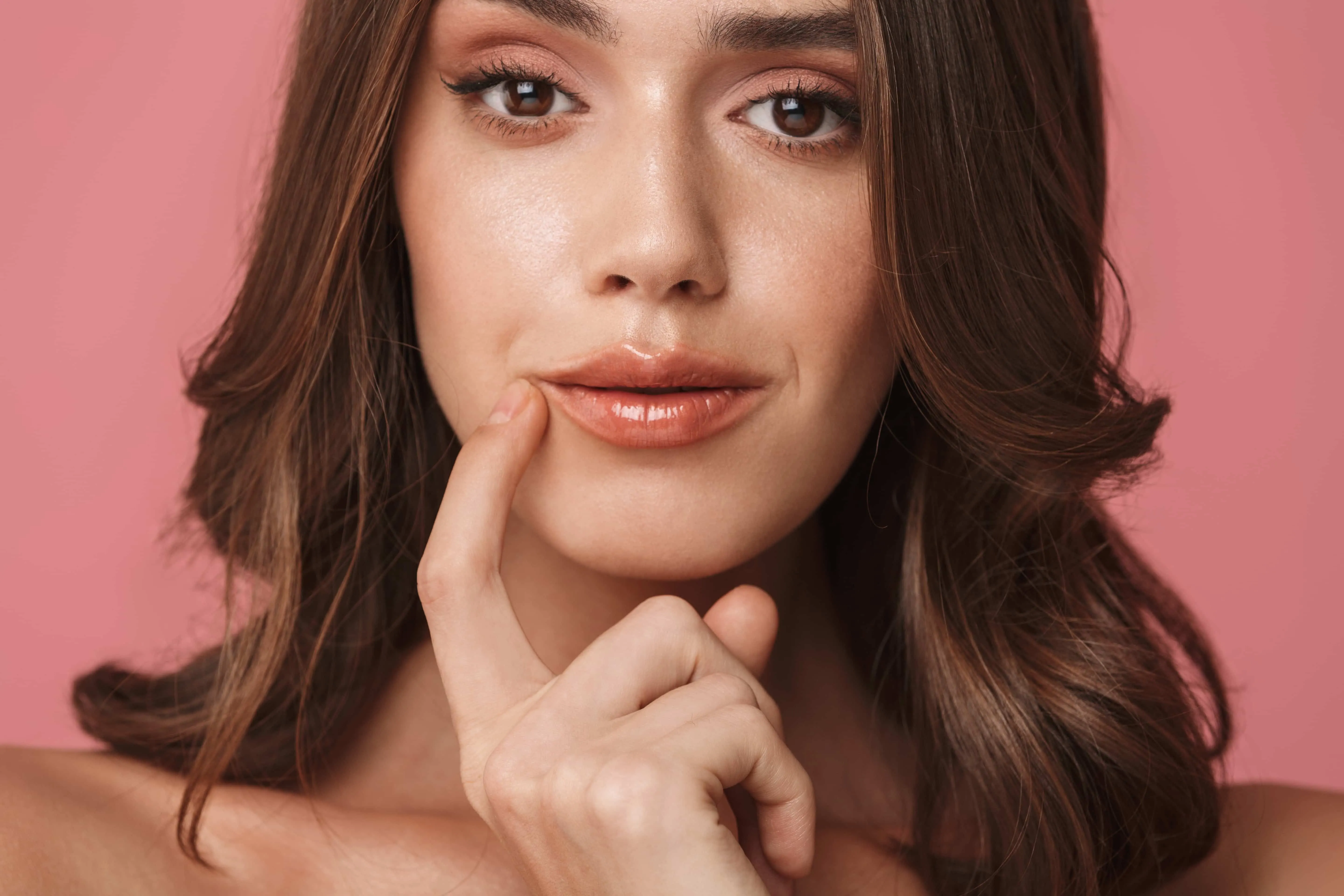Illustration of age-related lip volume loss at Healthy Enhancements Wellington FL